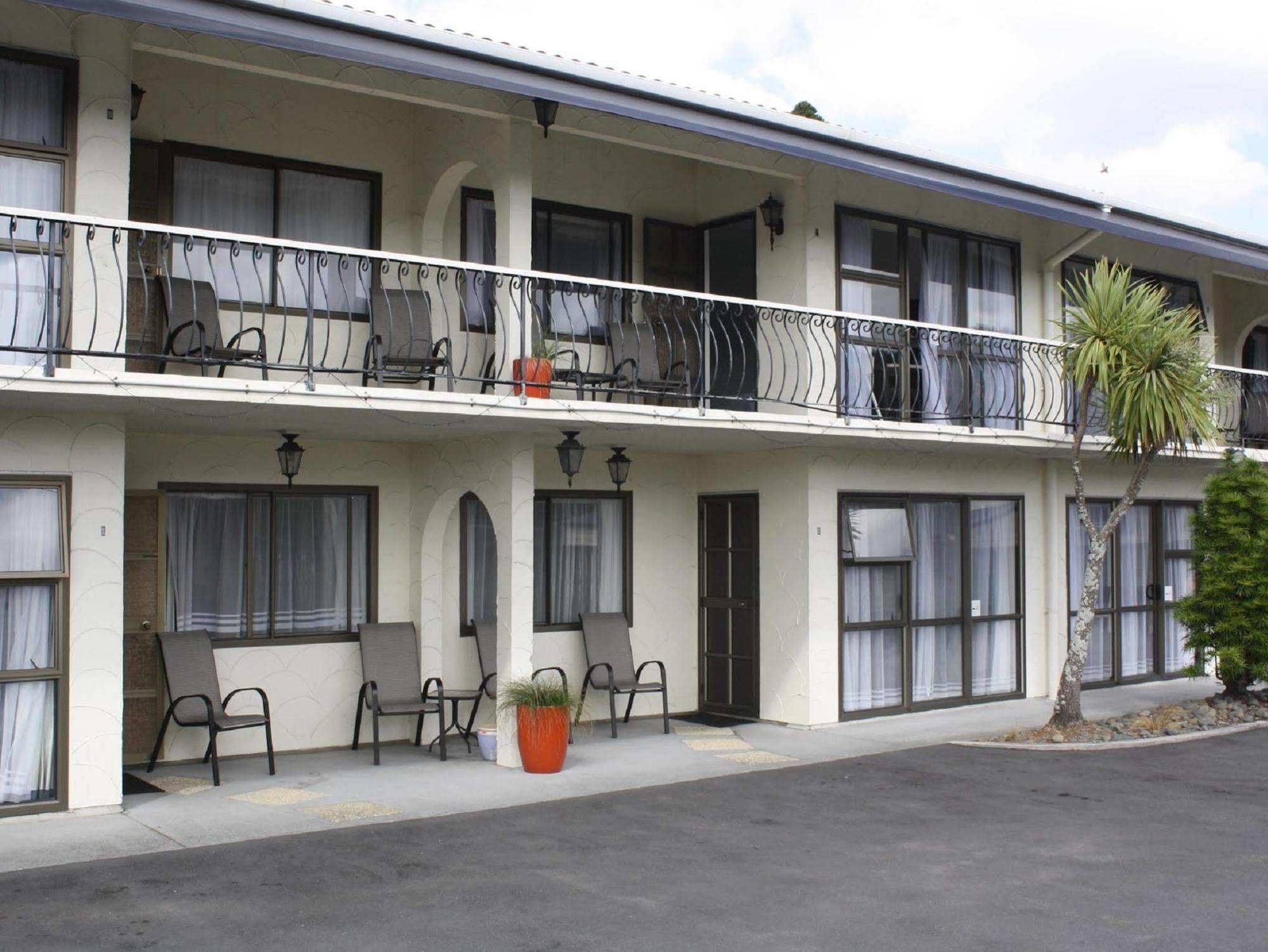 Motel Villa Del Rio Whangarei Kültér fotó